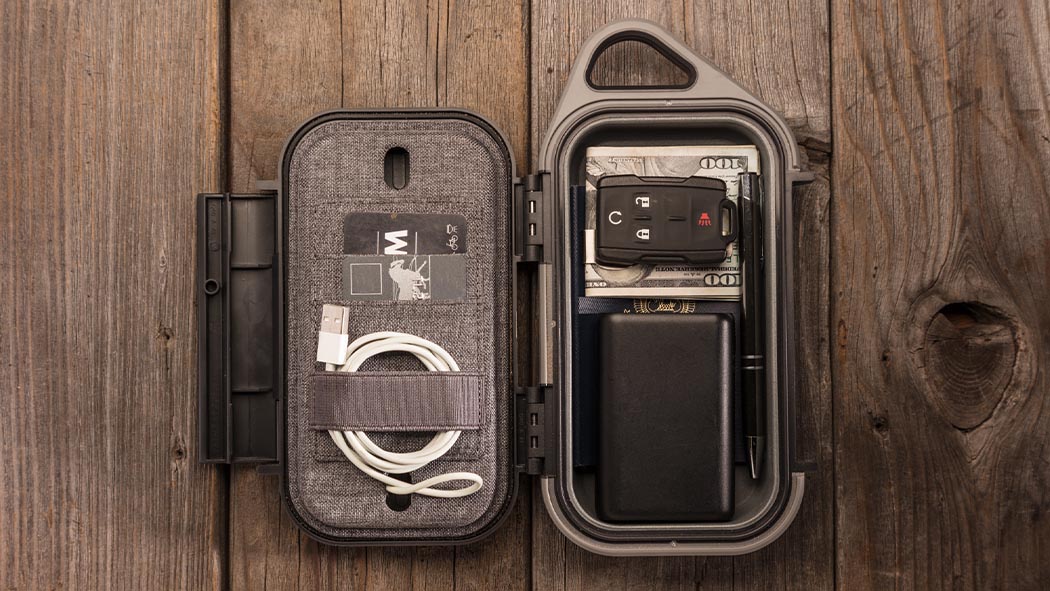 Pelican G40 Personal Utility Go Case - Anthracite / Gray Pelican G40 Personal Utility Go Case - Anthracite / Gray